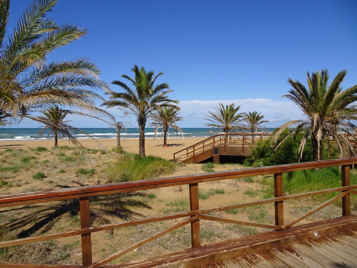 Playa de GandiaMar Del Est Gandia - Alquiler Solo A Familiasアパートメント エクステリア 写真
