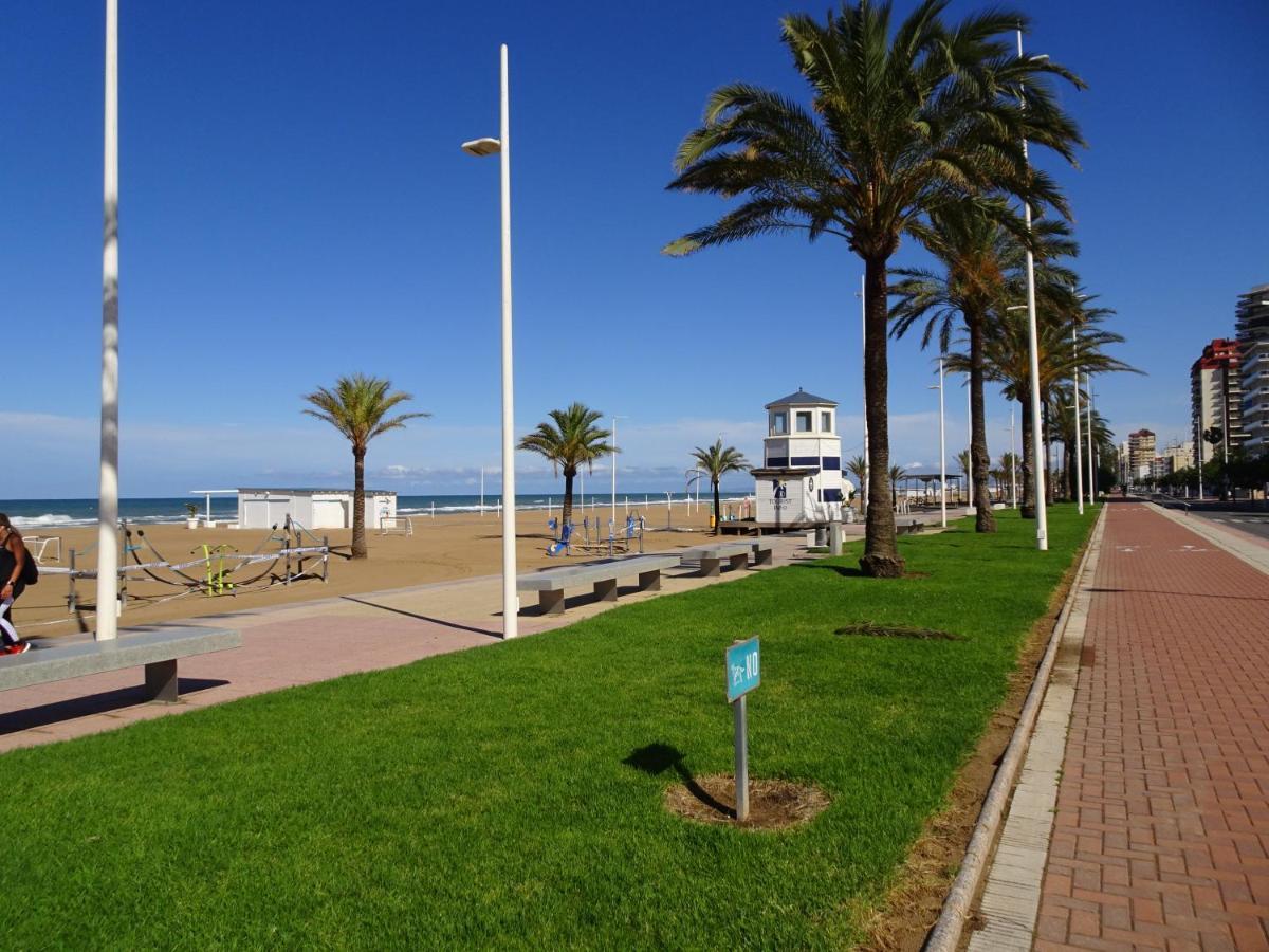 Playa de GandiaMar Del Est Gandia - Alquiler Solo A Familiasアパートメント エクステリア 写真