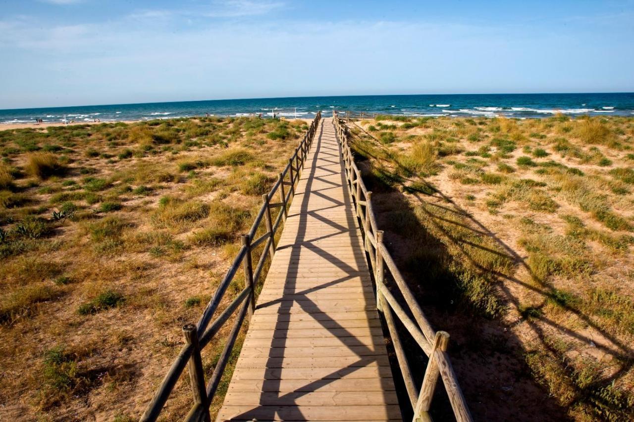 Playa de GandiaMar Del Est Gandia - Alquiler Solo A Familiasアパートメント エクステリア 写真