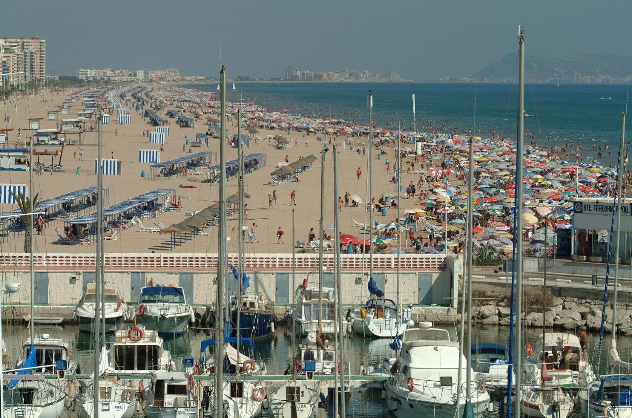 Playa de GandiaMar Del Est Gandia - Alquiler Solo A Familiasアパートメント エクステリア 写真